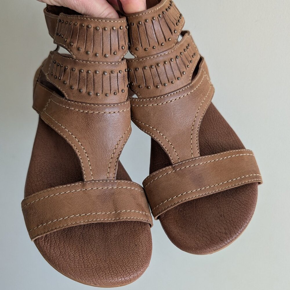 Roan Bed Stu shoes sandals size 8, excellent